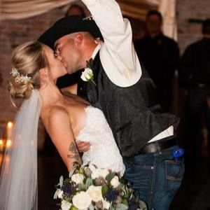 Meet your Posher, Ciara